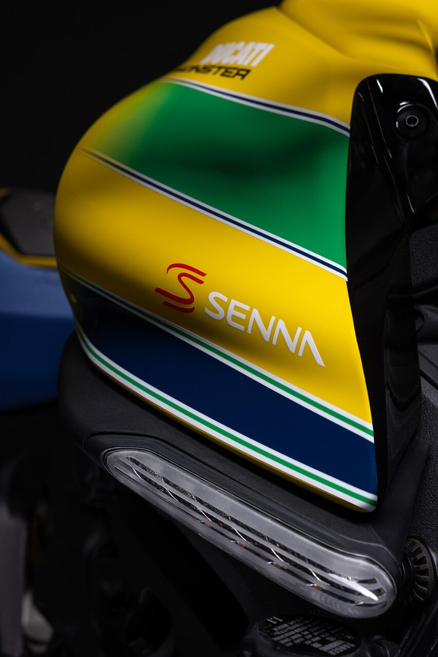 Ducati Monster Senna: tutte le immagini